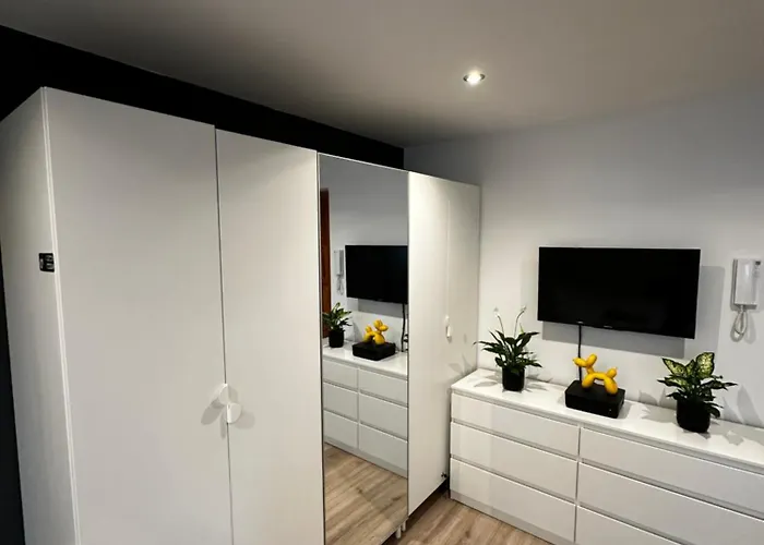 דירה Matejki - Self Check In 24h - 200m Od Dworca קטוביץ